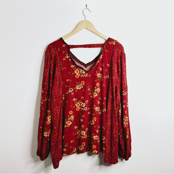 Maurice’s Burgundy Floral Peasant Blouse - Picture 5 of 6